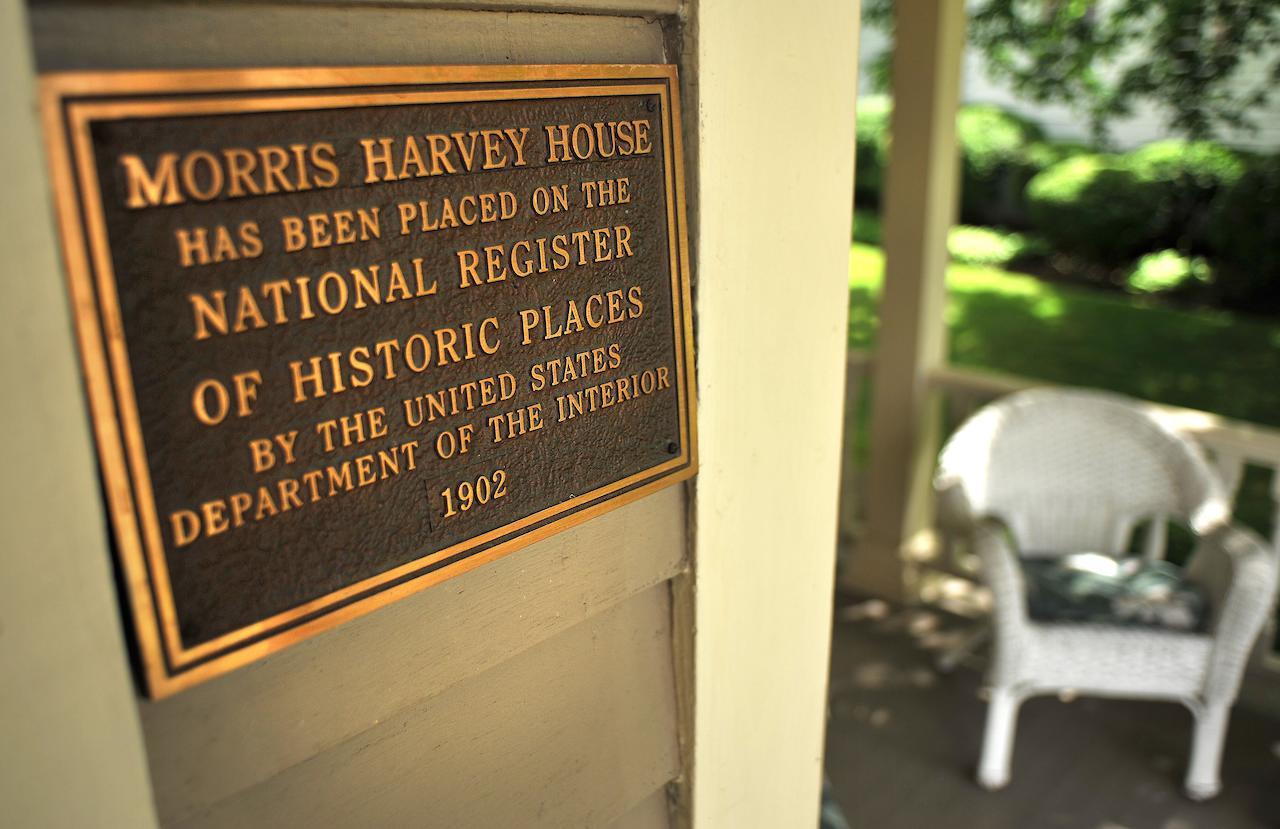 The Historic Morris Harvey House Bed and Breakfast Fayetteville Habitación foto